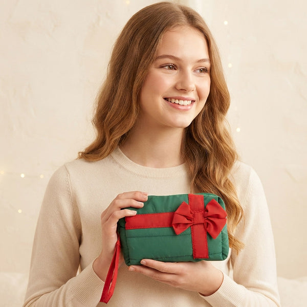 Tania - Christmas Gift Bow Quilted Pouch Bag