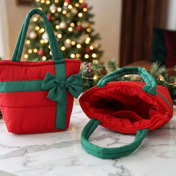 Perla  - Holiday Gift Bow Quilted Tote Bag