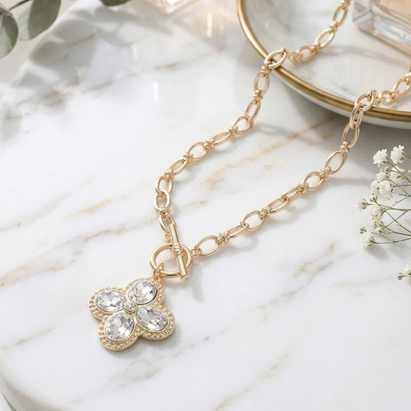 Drea - Four Leaf Clover Pendant Toggle Necklace