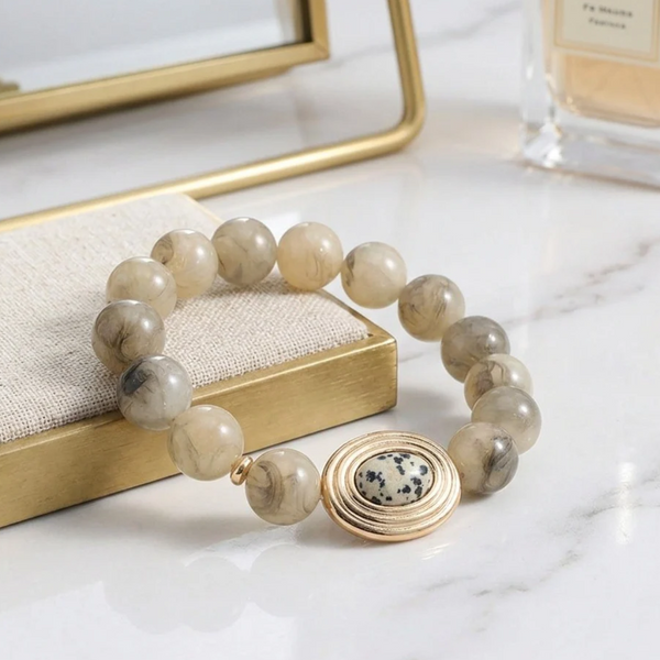Rochelle - Oval Charm Accent Beaded Stretchable Bracelet