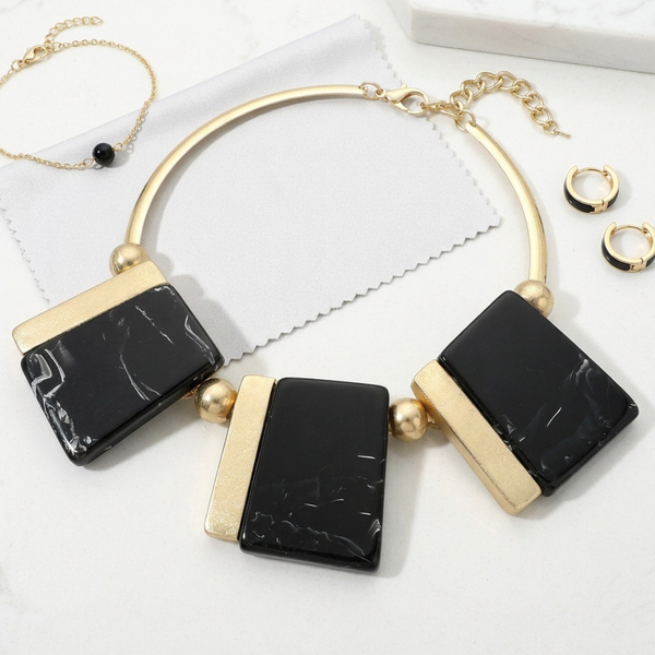 Delphine - Triple Panel Link Collar Statement Necklace